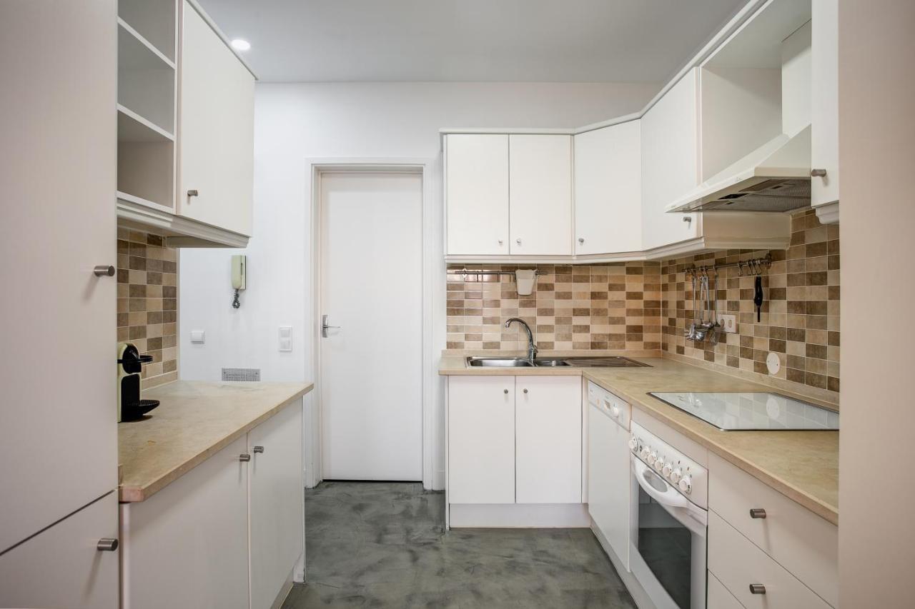 Amazing Tailor Made Penthouse By The #1 Oeiras