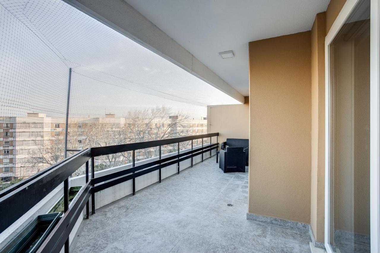 Amazing Tailor Made Penthouse By The #1 * Oeiras