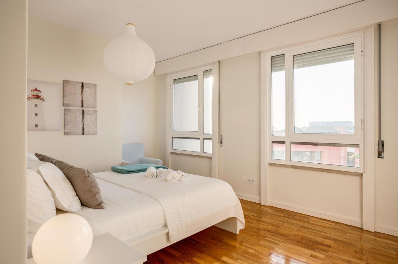 Amazing Tailor Made Penthouse By The #1 * Oeiras